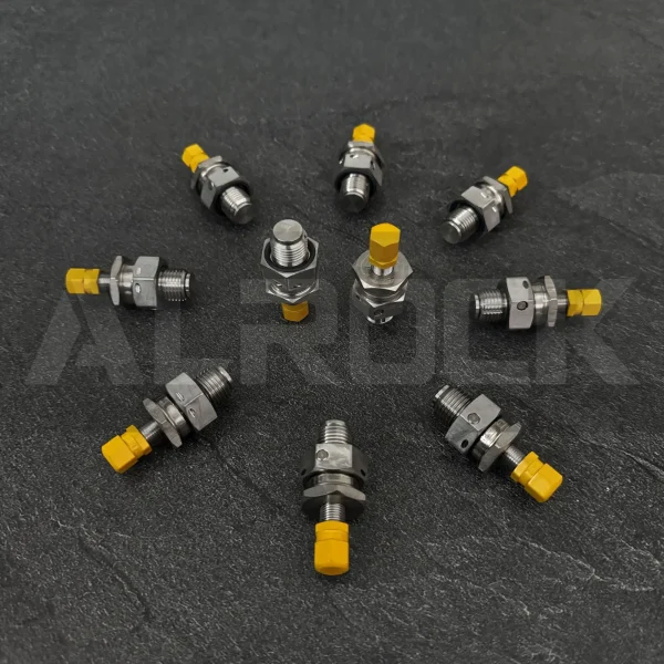 Detail of pressure adjustment knob and double-lip seal on gas valve 80759069, ensuring precise pressure control and leak-proof performance