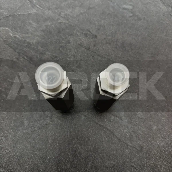 316 stainless steel body | NBR seals (ISO 16232-7) | 10 million cycle lifespan